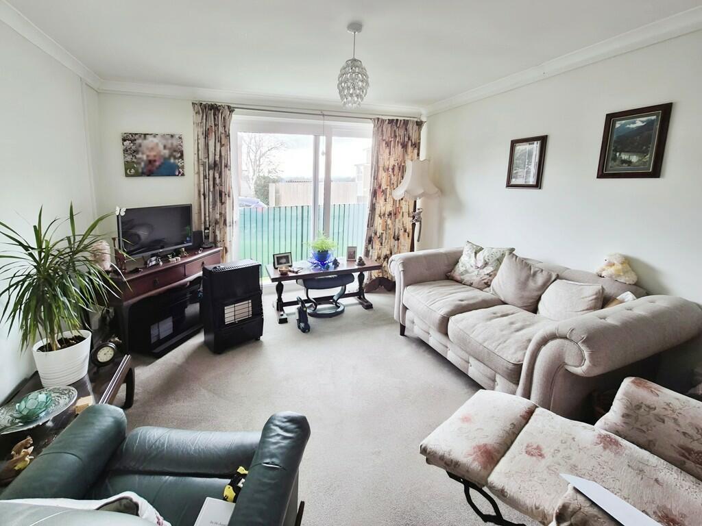 c9c4e562-10000144...