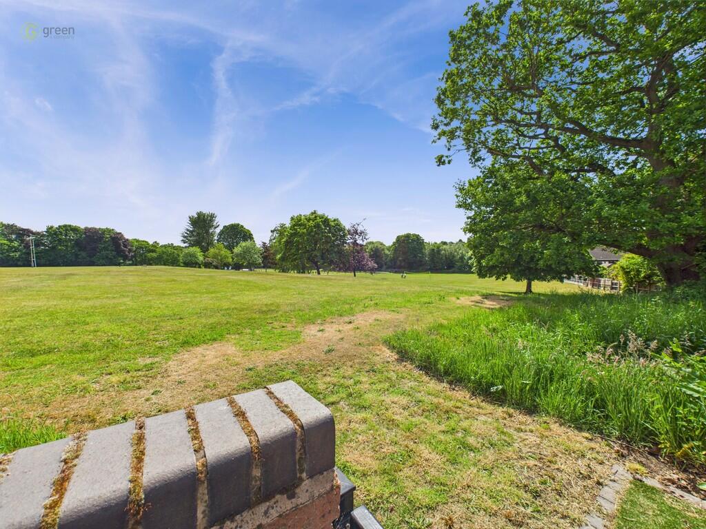 CAM03830G0-PR0156...