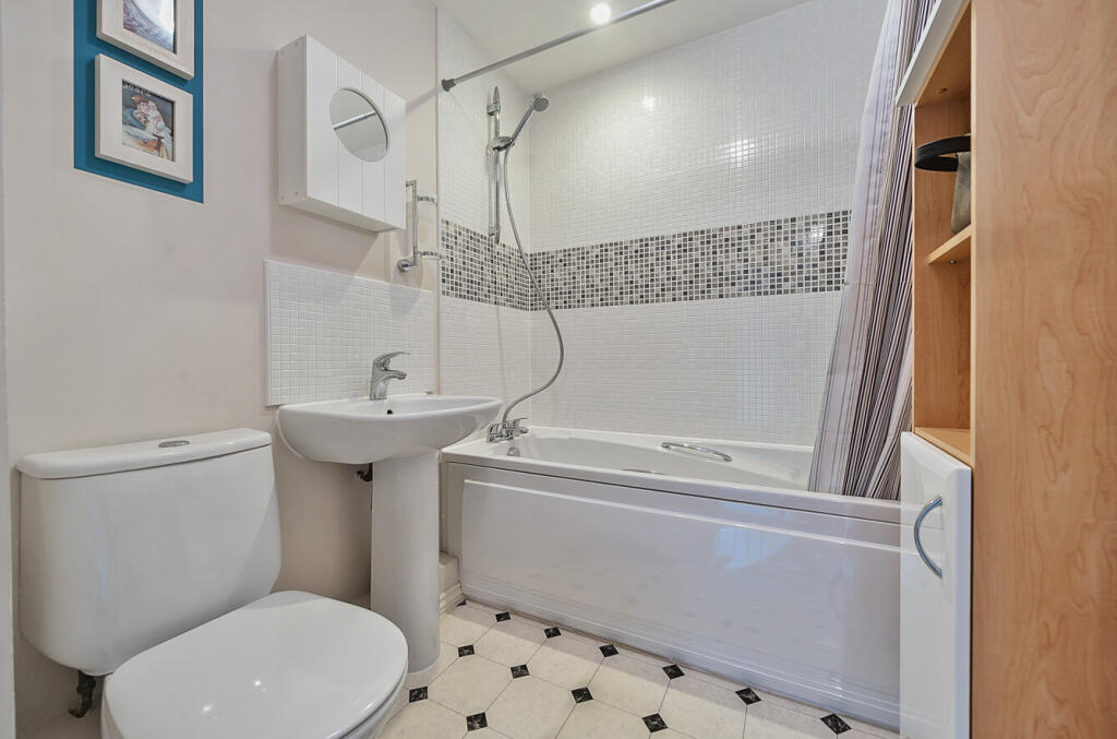 1330671-17-6887a4...