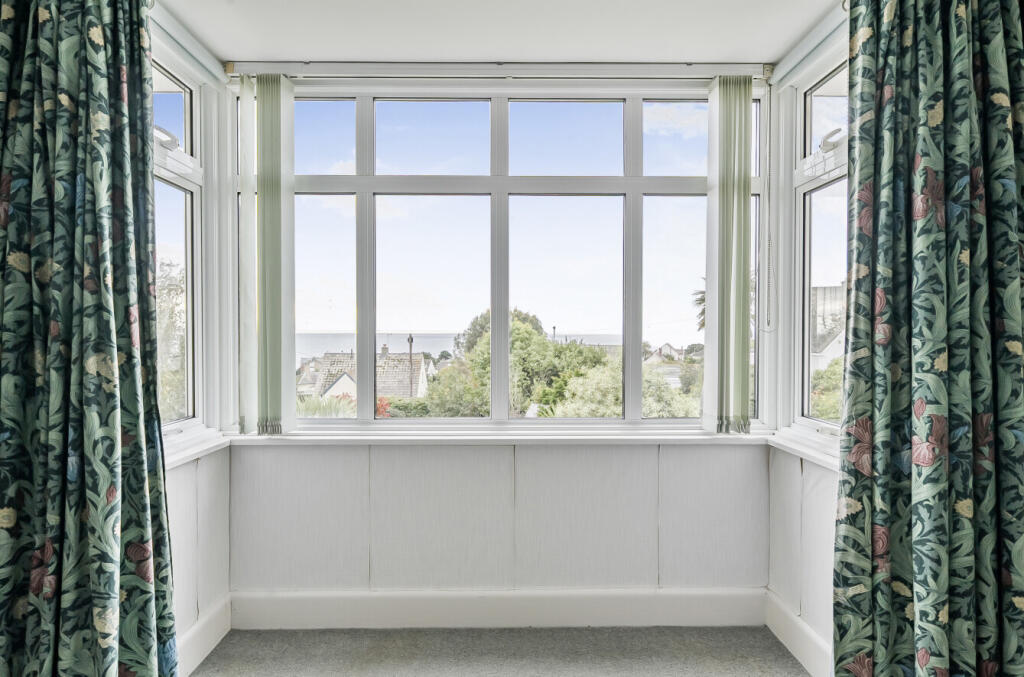 1359301-19-68ee23...