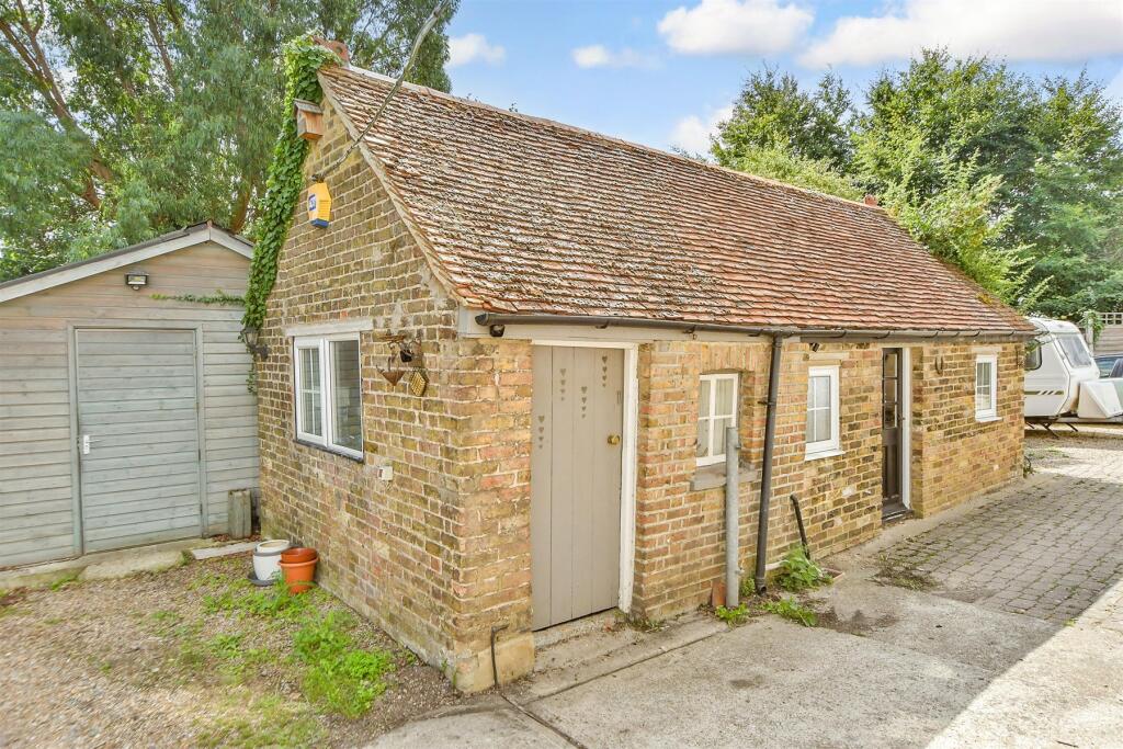 Workshop/Outbuilding