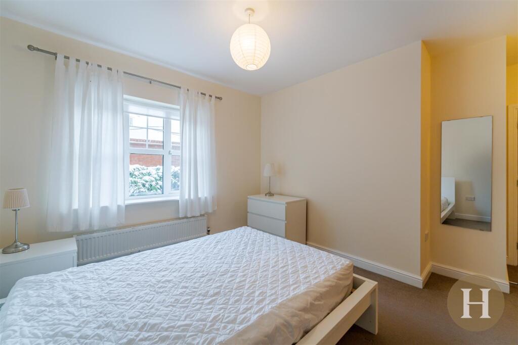 Hadleigh Estate Agents-10.jpg