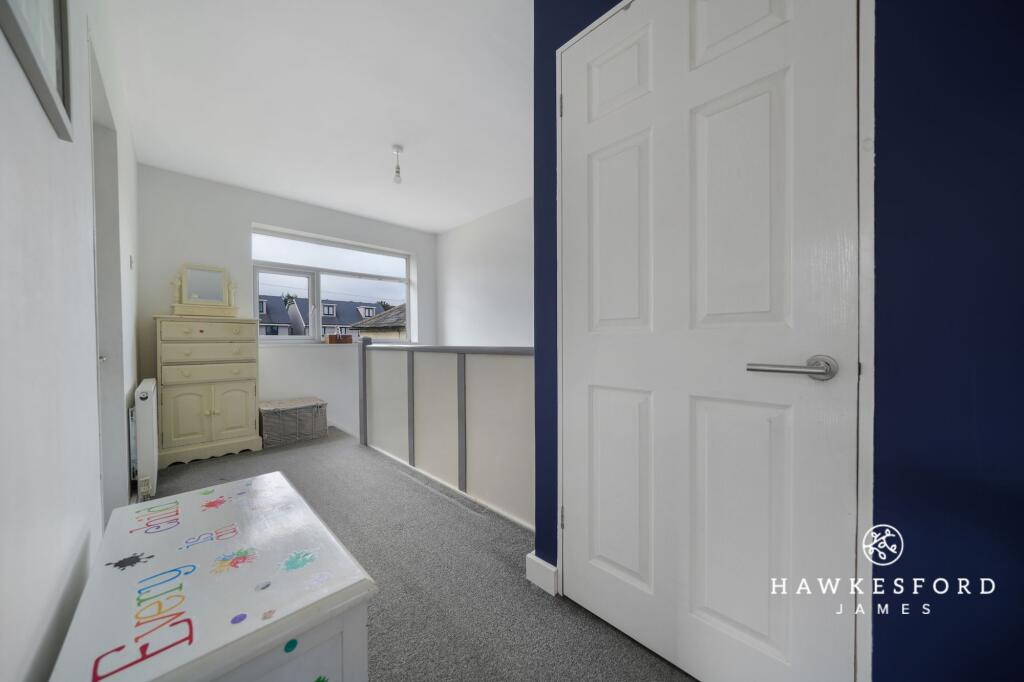 The Street, Bapchild - Landing