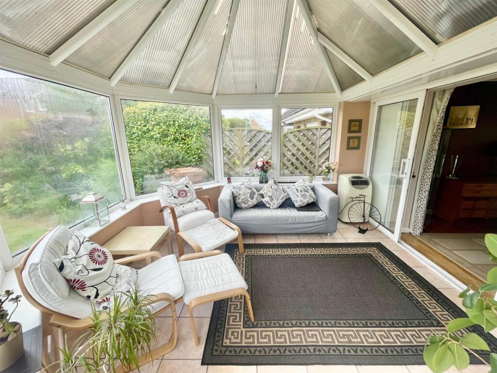 Conservatory 1.jpg