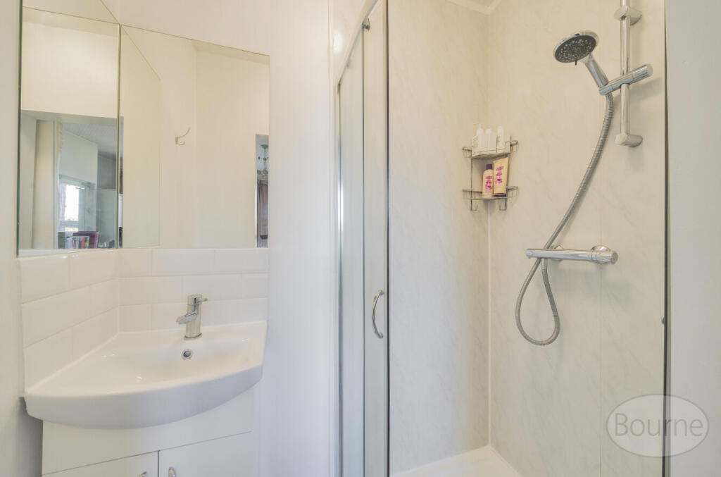 e19206c8-a2ee-460...