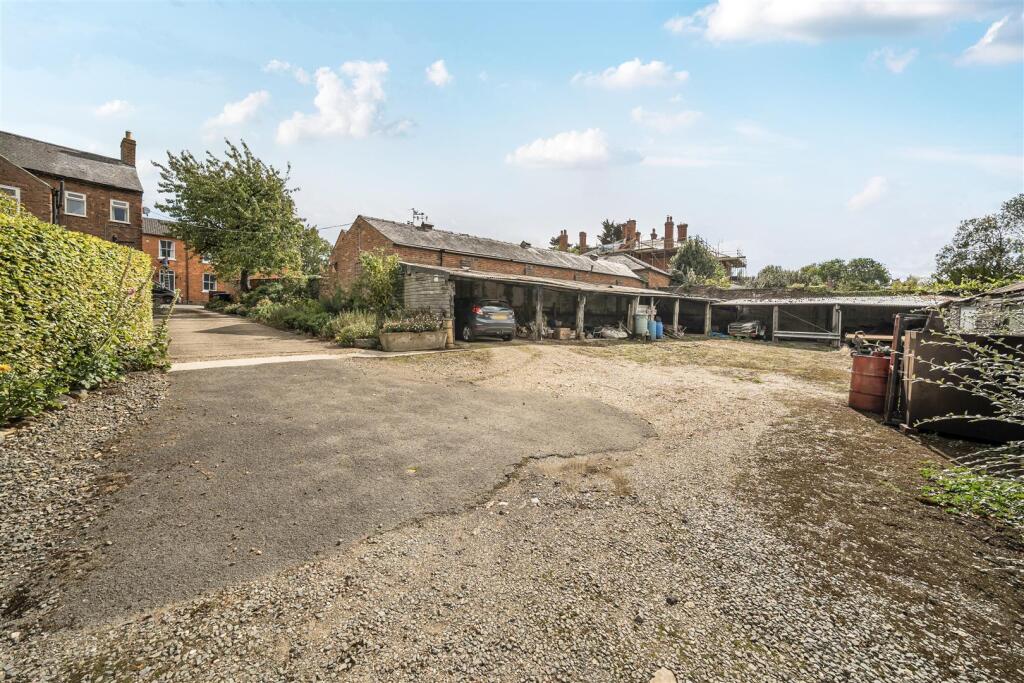 West End Farm, 5 West End