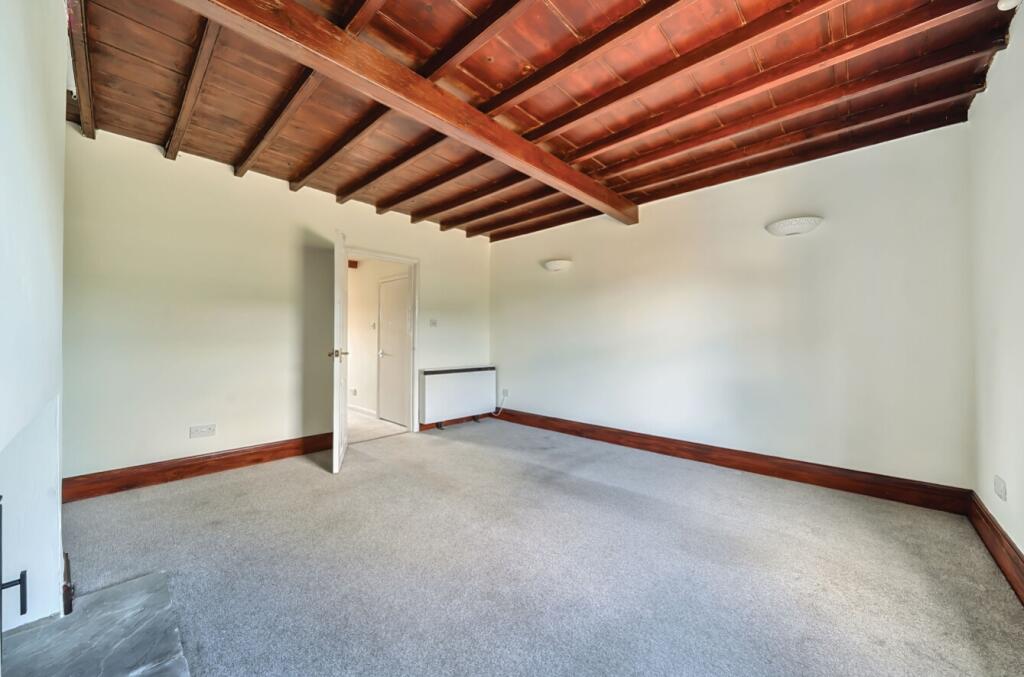 1304834-6-684851cc93e6a