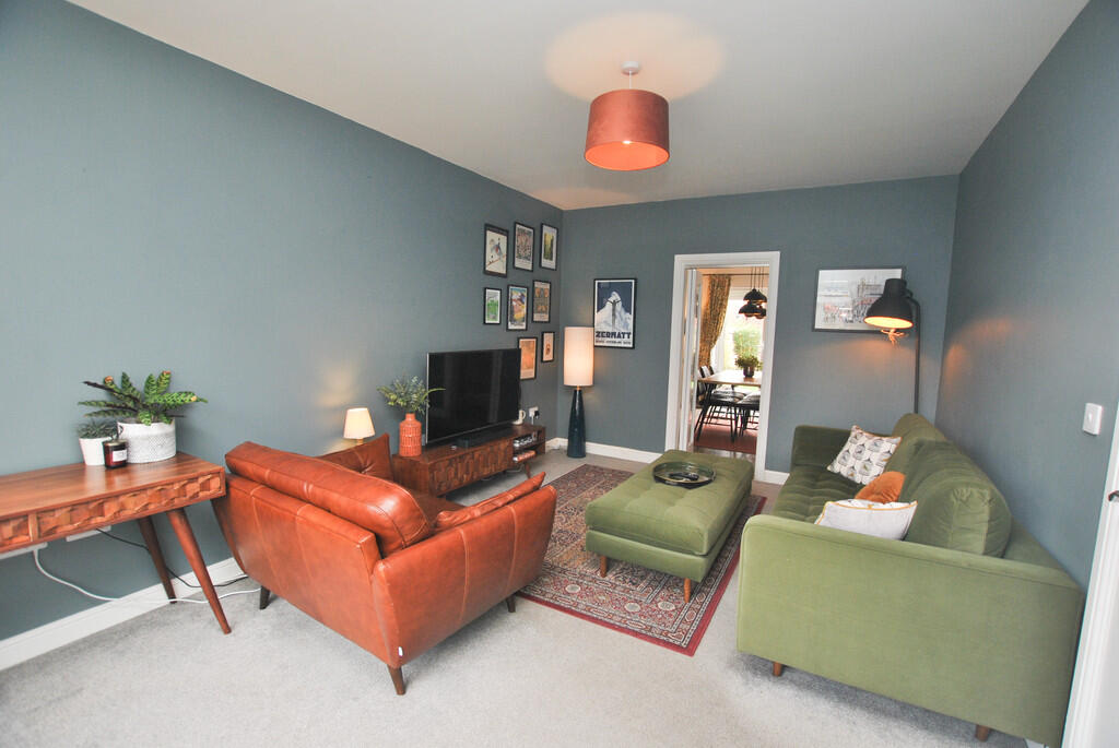 Lounge1_edited