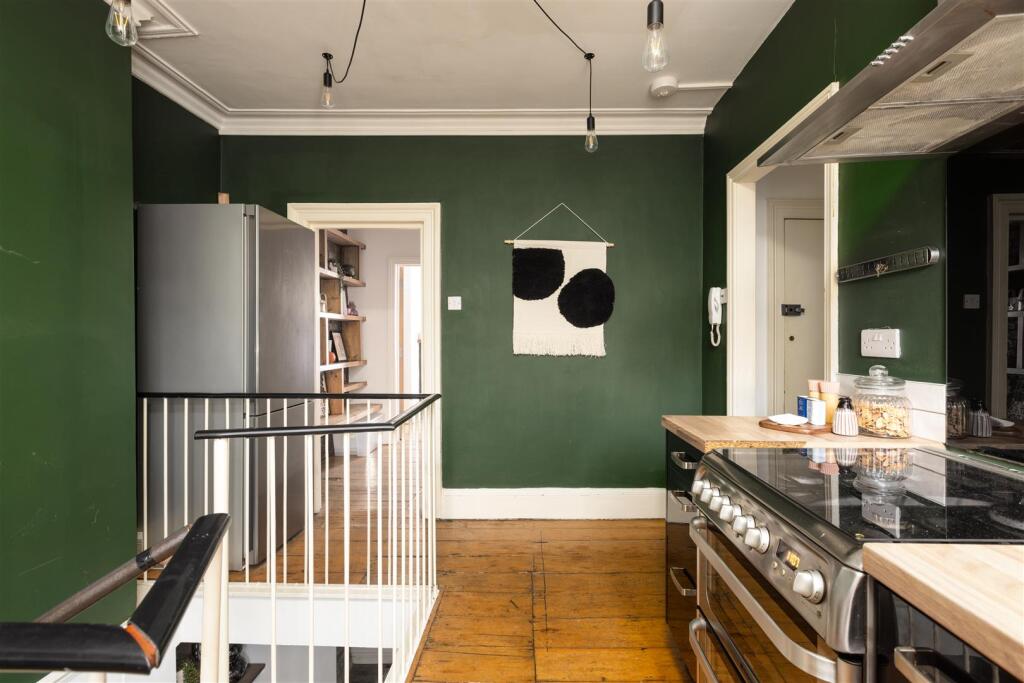 Flat 1, 23 Bath Buildings, BS6-29.jpg