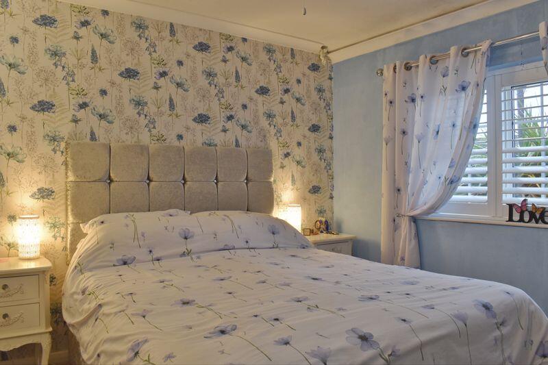 bed 1