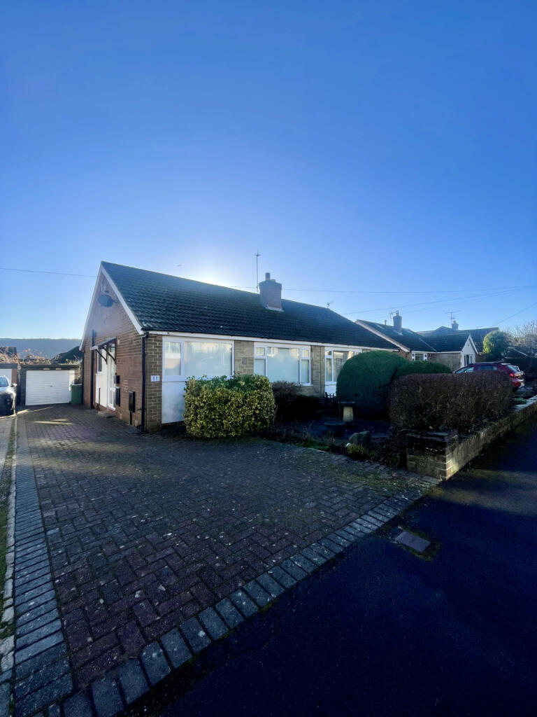 1/2 Bedroom Bungalow