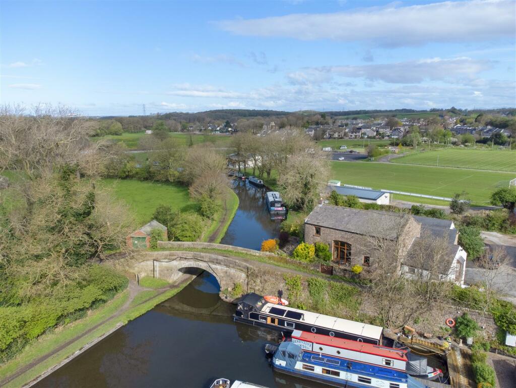 Pear Tree Barn-7.jpg
