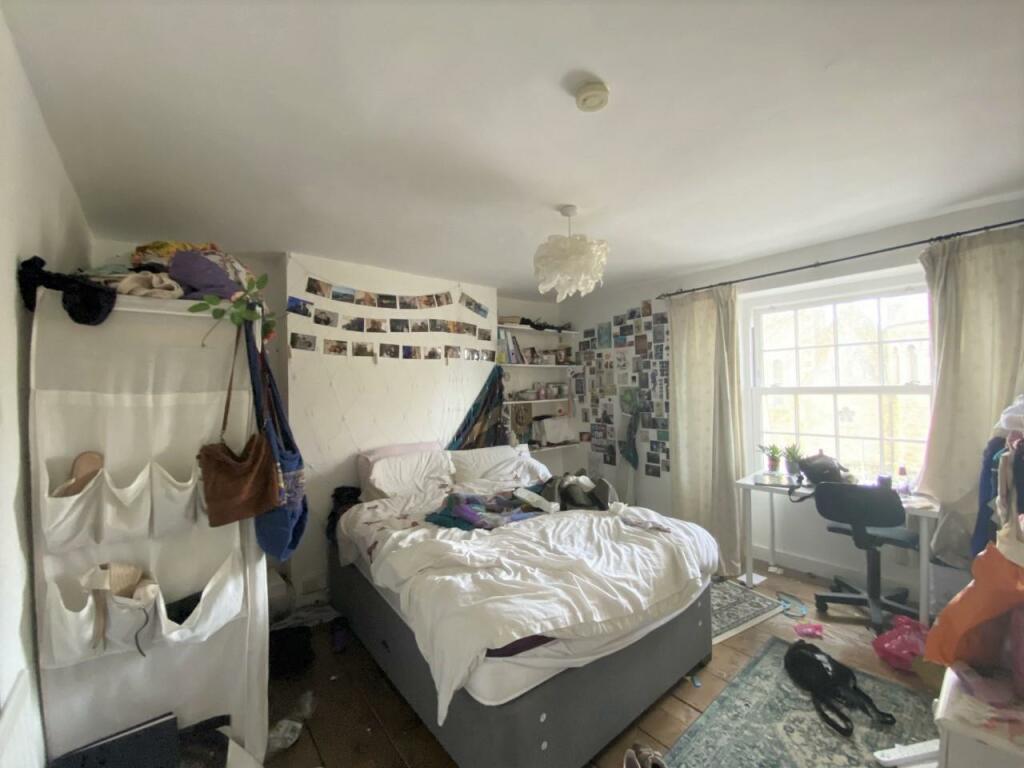 Bedroom 2.jpg