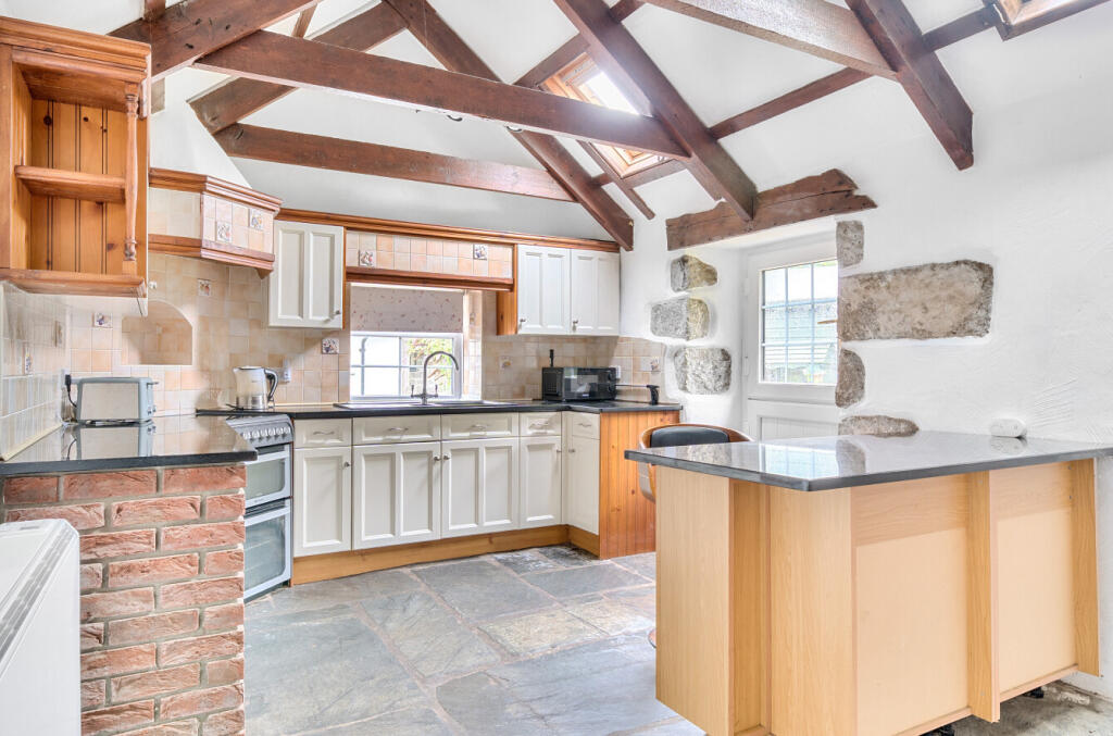 1332351-16-6890eb...