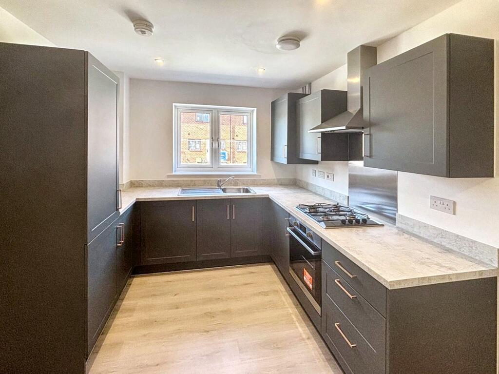 WhatsApp Image 2025-05-15 at 14.43.16 (6).jpeg