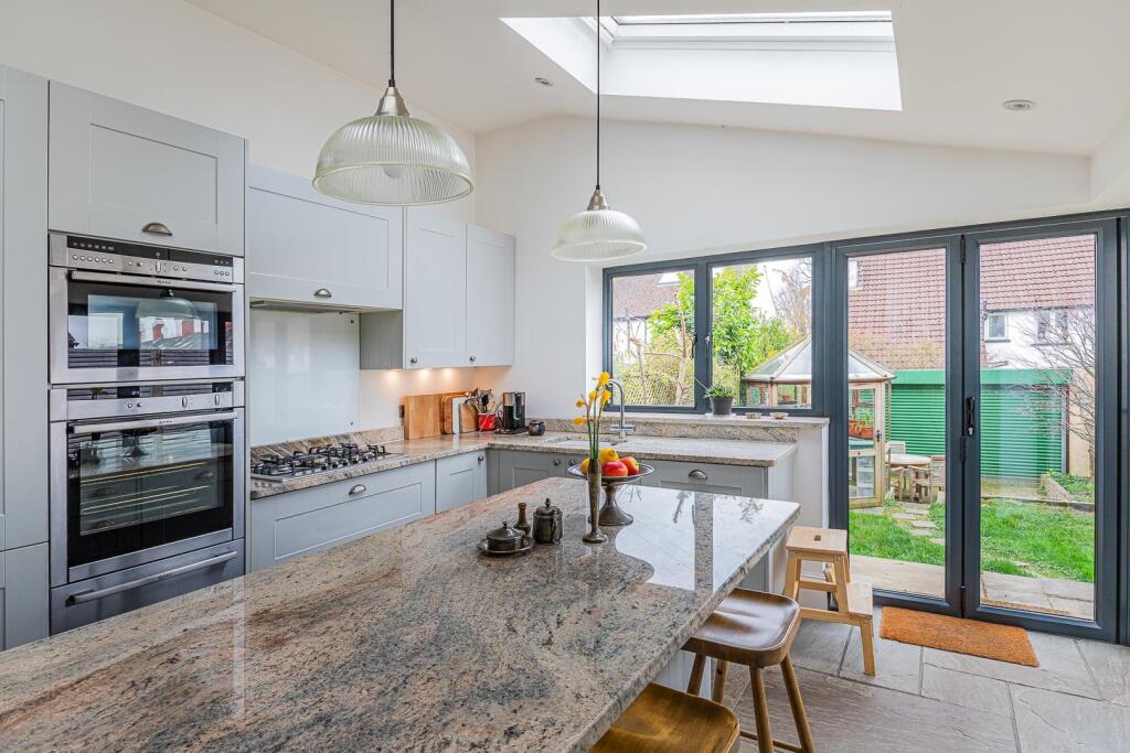 Kimberley Road 30-10.jpg