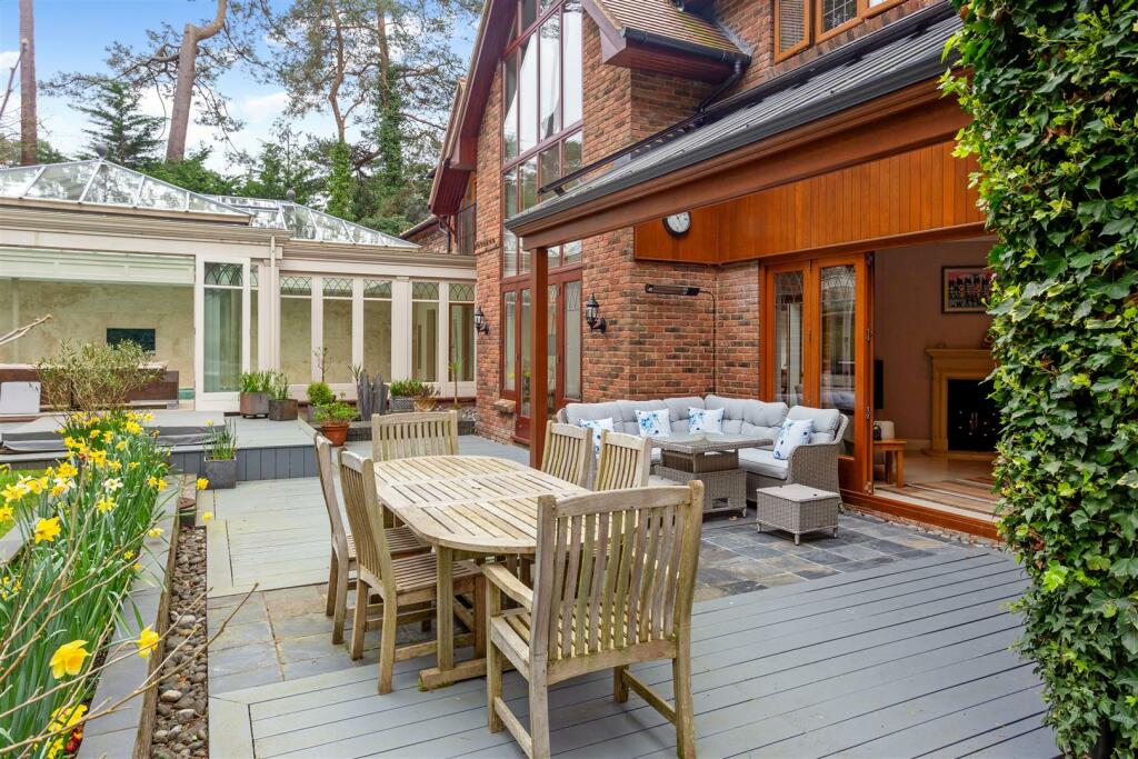 67370_3 Bury Road Poole (34).jpg