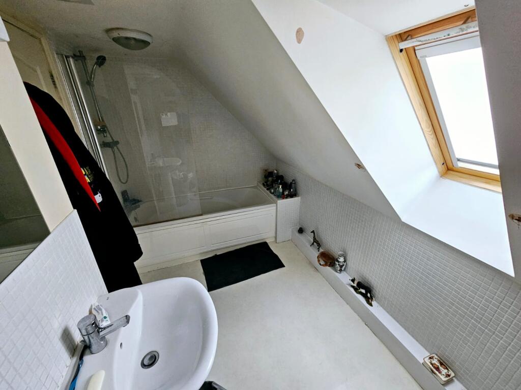 dce8abaa-c614-4fbb-b3e4-775893722c0c