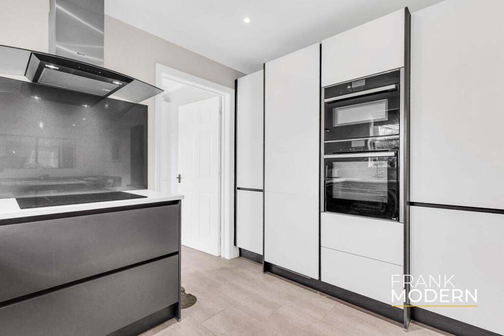 Kitchen / Diner