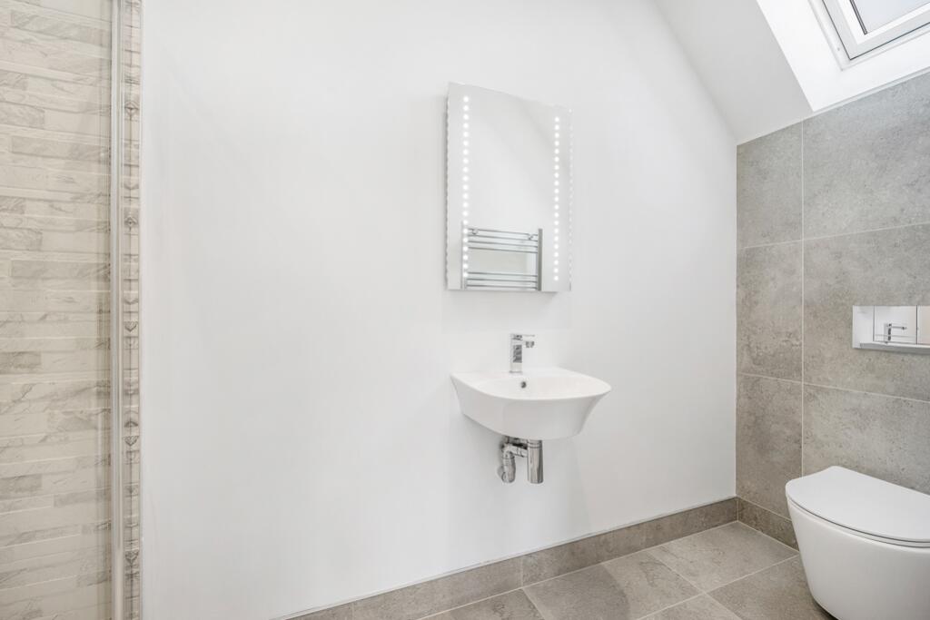 3 Parker Close (Frampton)-29
