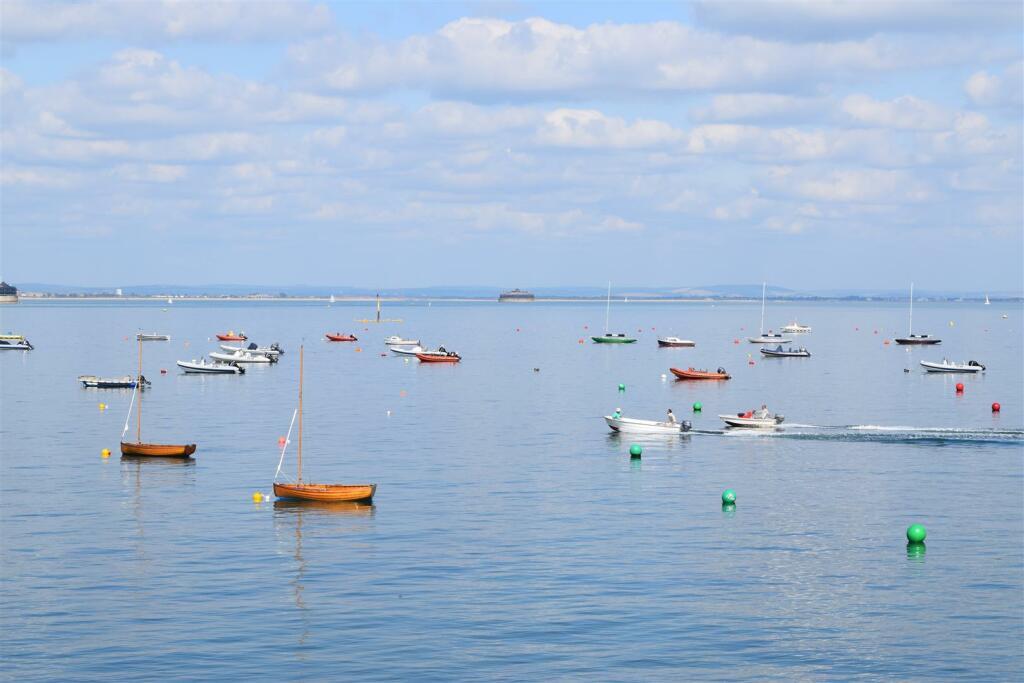 SEAVIEW DINGHIES