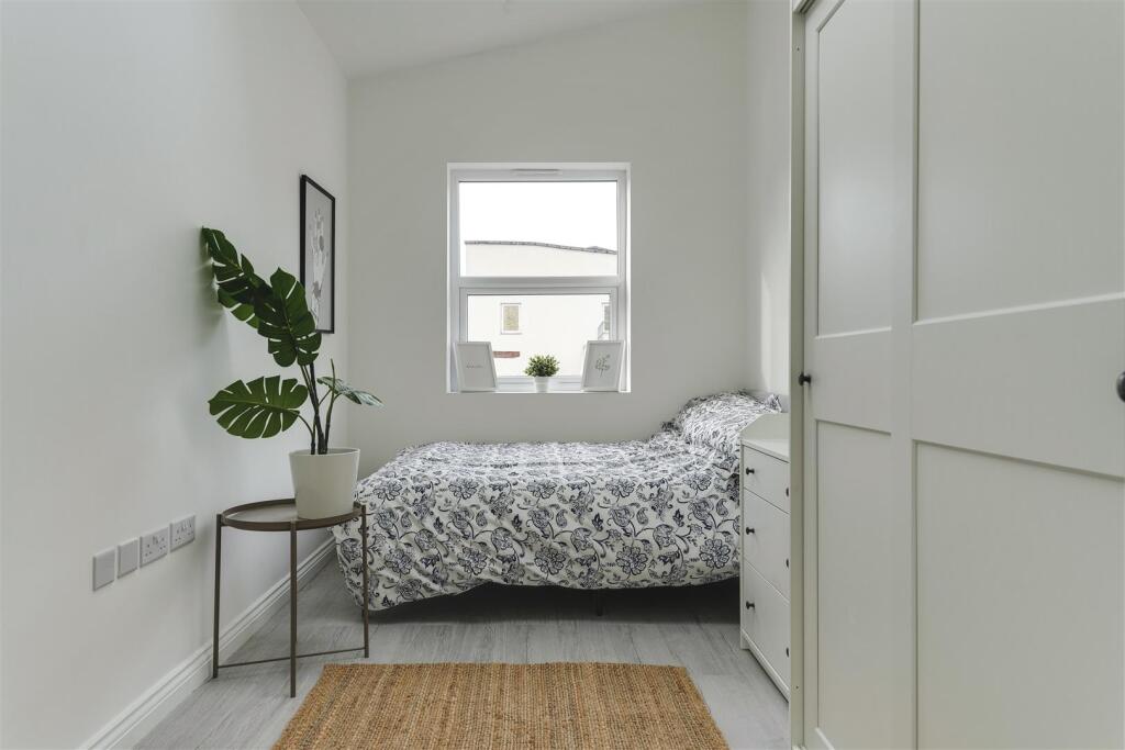 1-3 Chatsworth Road (Studios)-21.jpg