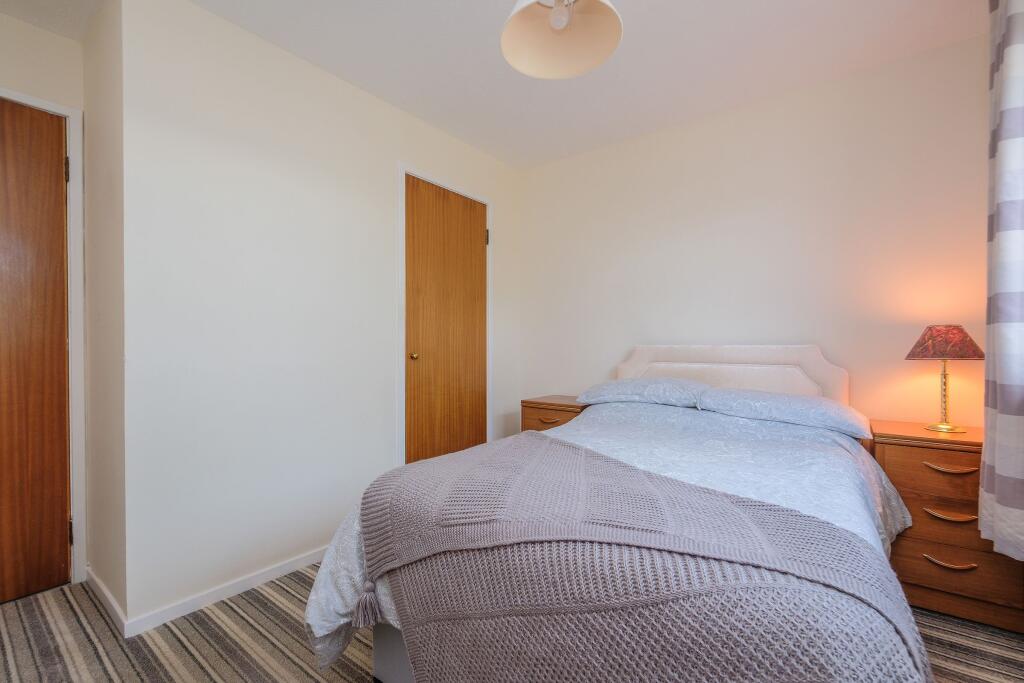 Bedroom 2 Alternative view