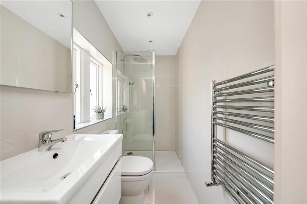BEDROOM TWO ENSUITE
