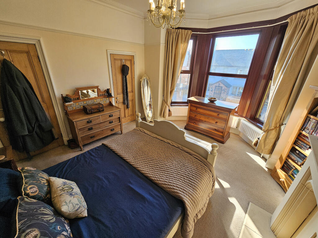 Main Bedroom
