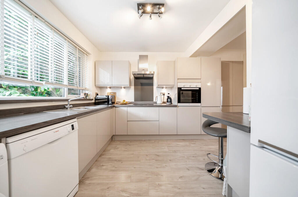 kitchen1