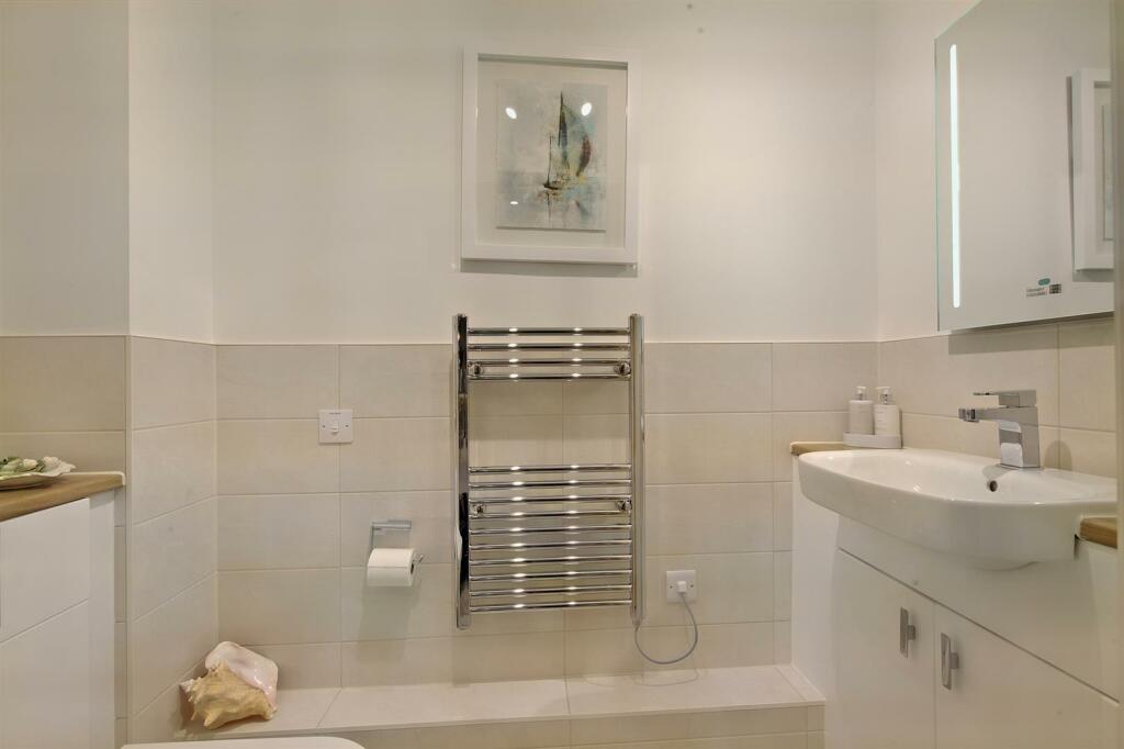 8547316-interior15-800.JPG