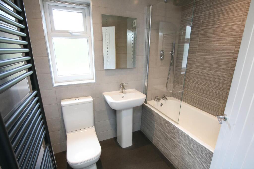 HOUSE BATHROOM