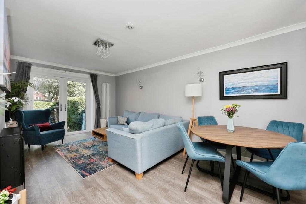 Living\Dining Rm