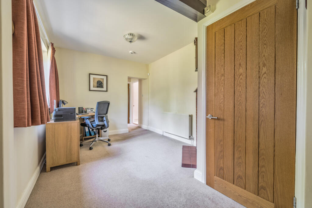 1293267-28-682efb...