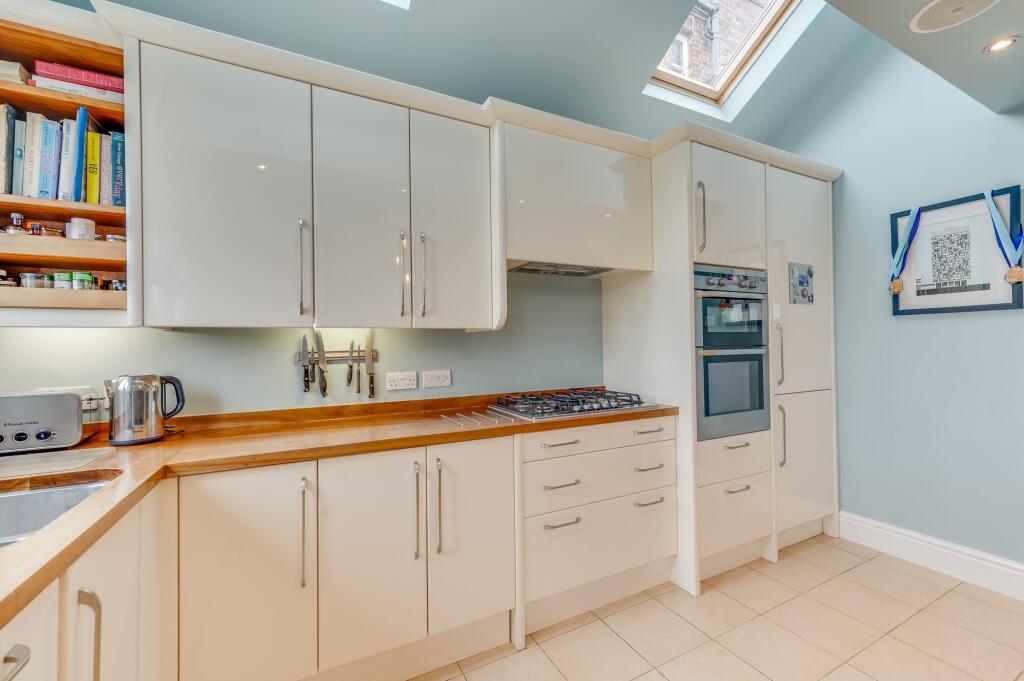 KITCHEN/DINER, LIVING ROOM AND SNUG