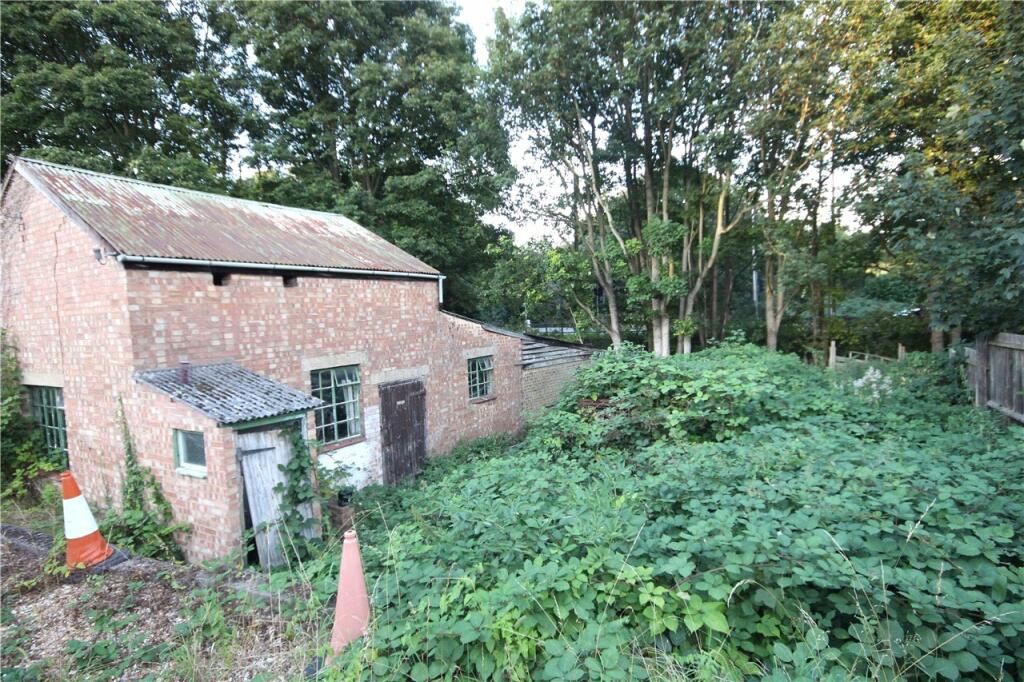 Barn &amp; Yard