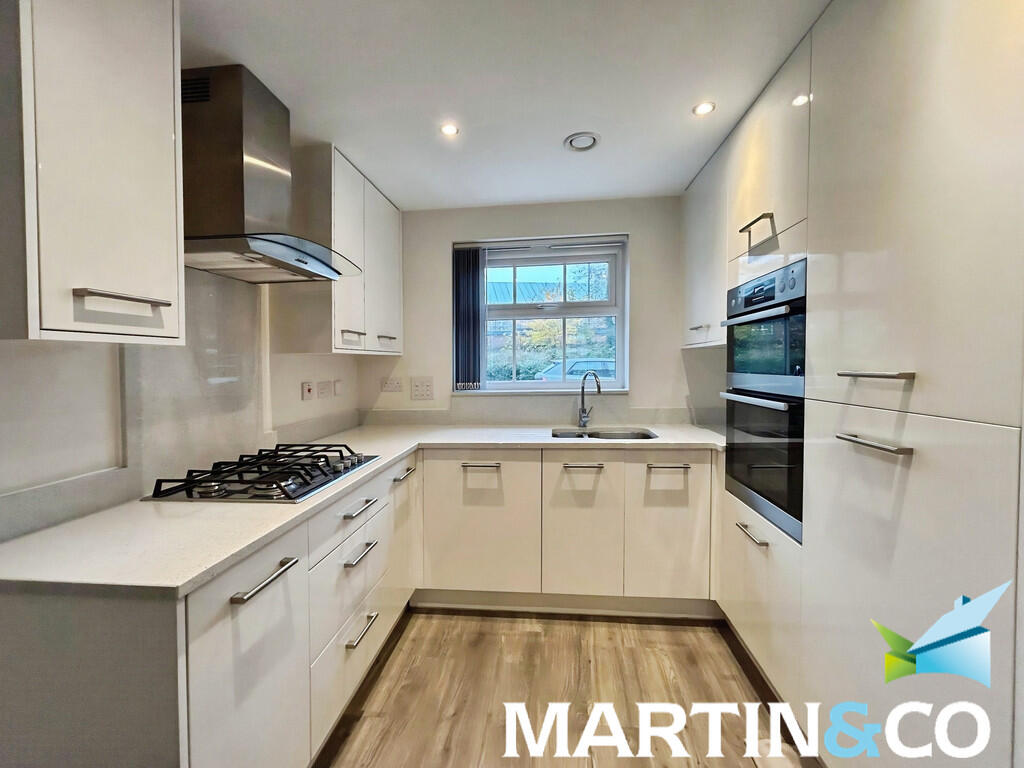 9f83a6bb-IMG-2025...