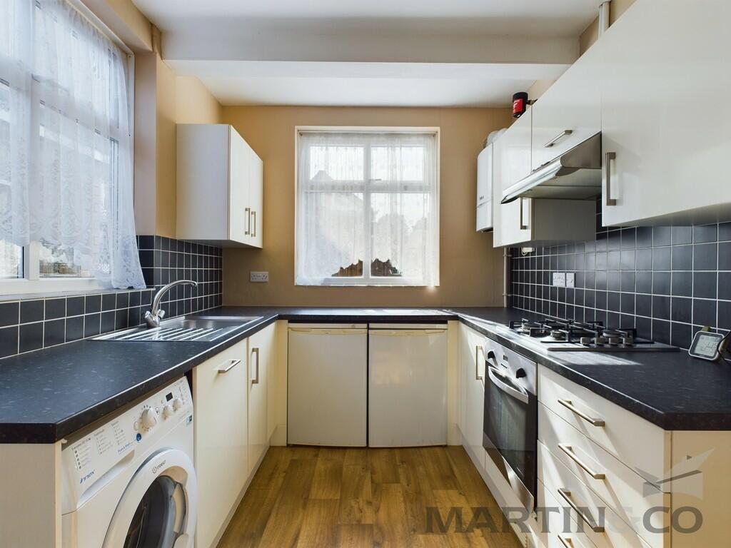 5 Kitchen