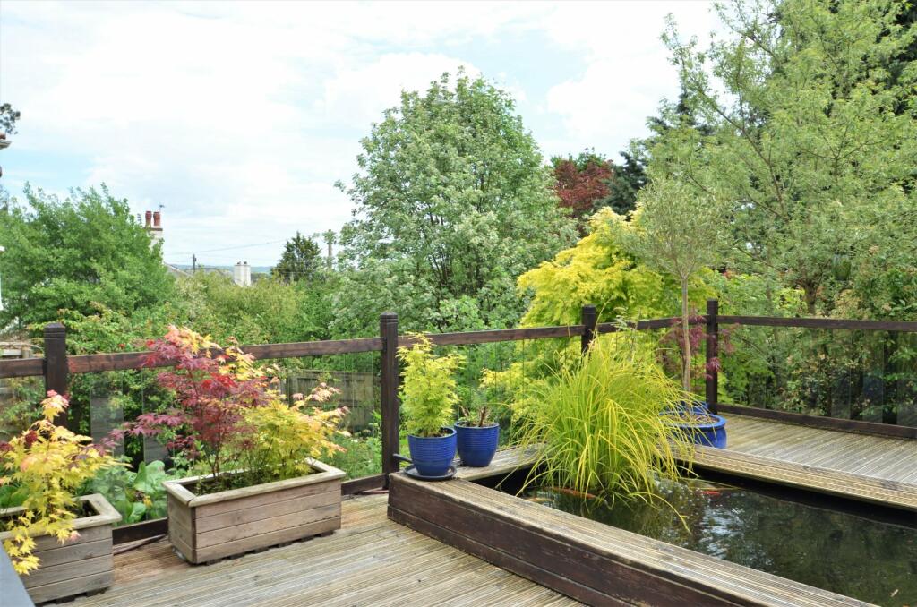 Decking &amp; Views