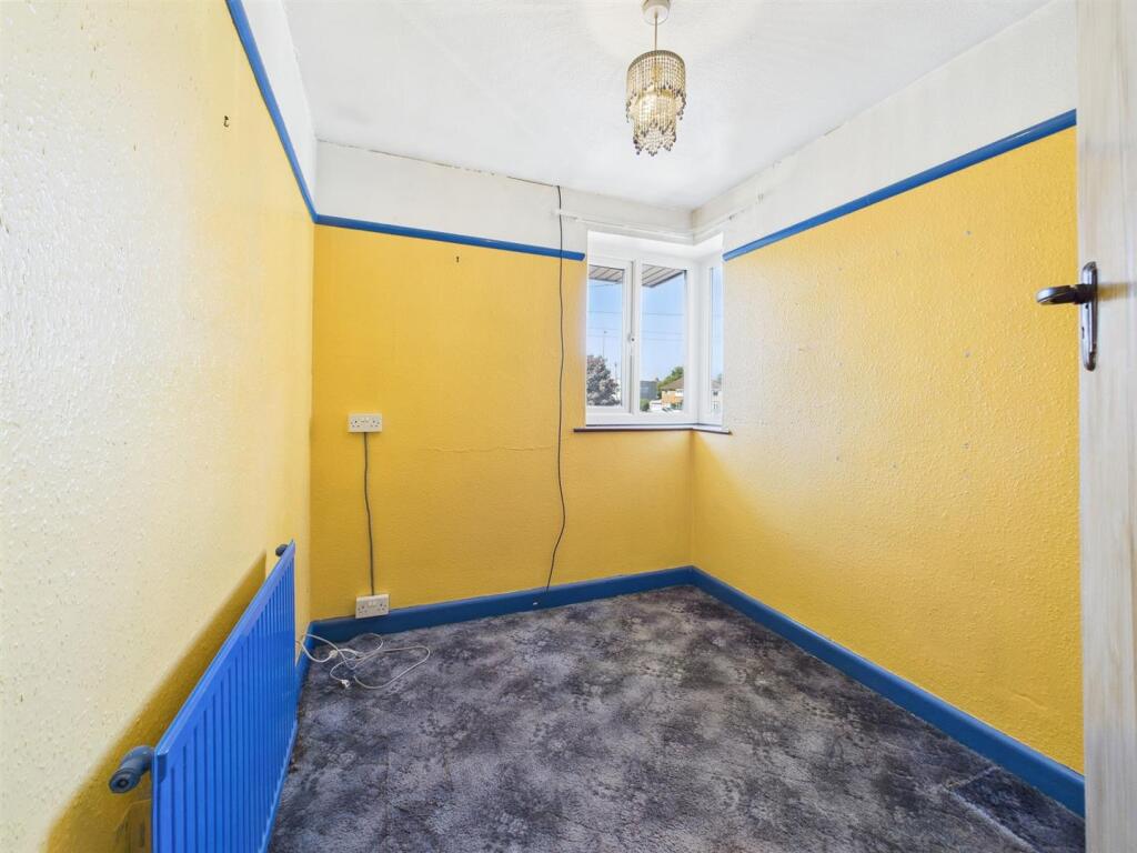 13 - Semi-detached  House for Auction, Patchway.jp