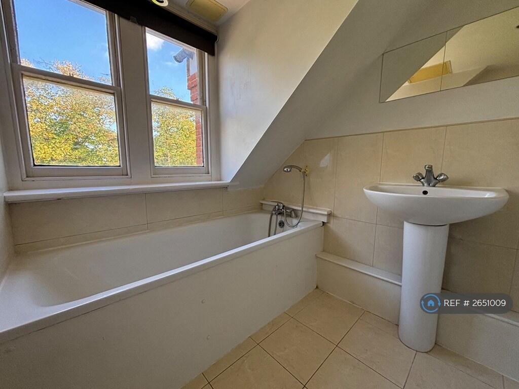 Bathroom 2 