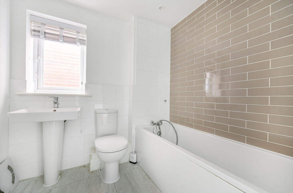 1320883-12-687139...