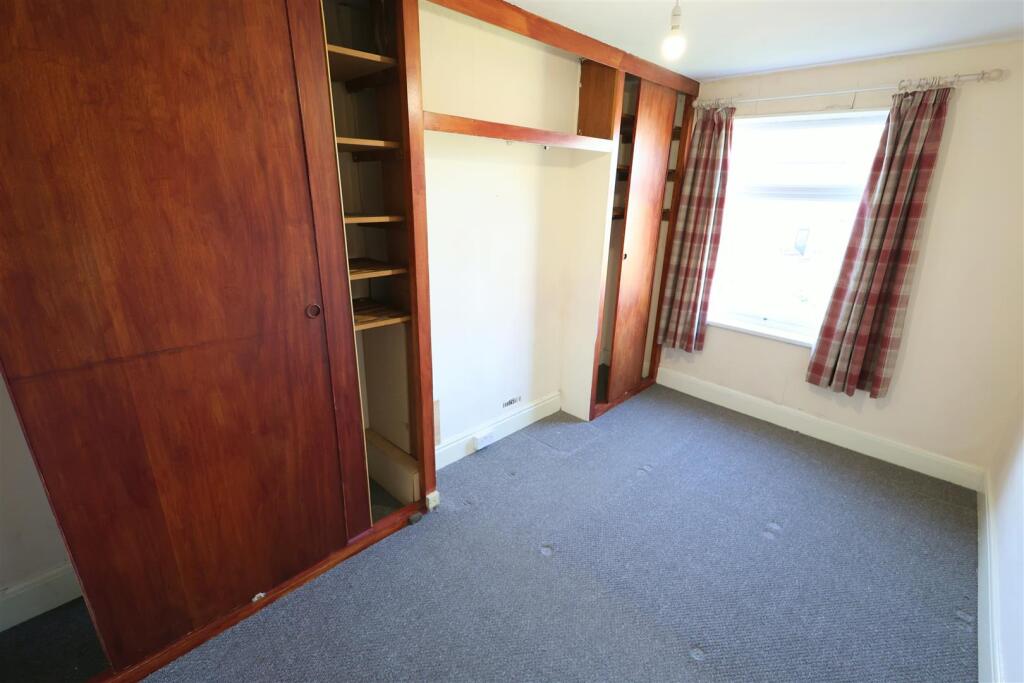 AG Bedroom 1.JPG