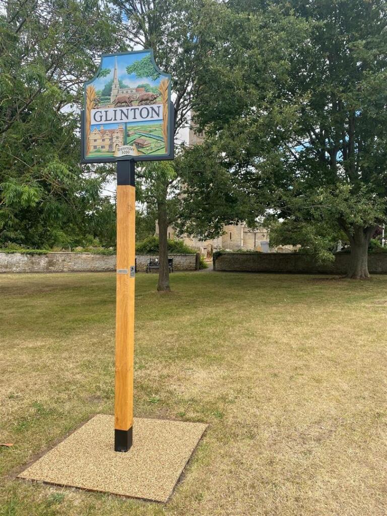 Glinton Sign