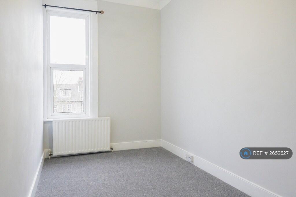 Large Double Bedroom