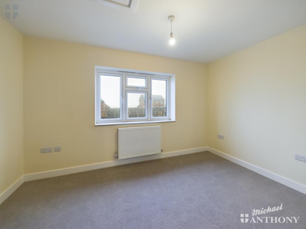 listing_679677_0013_27614457