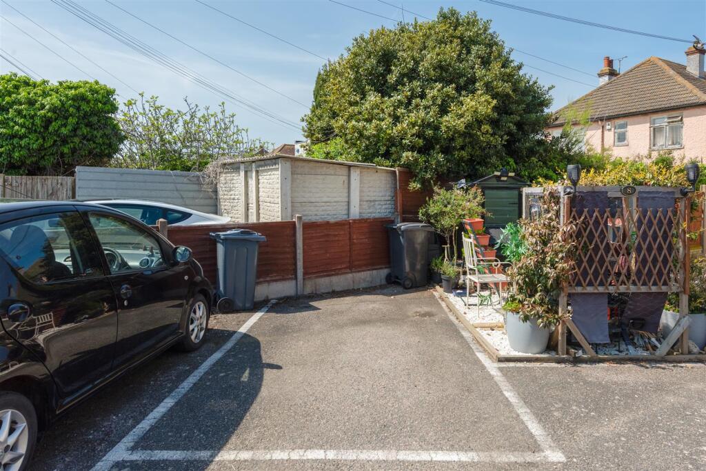 Jubilee Court, Tankerton Road, Tankerton, Whitstab