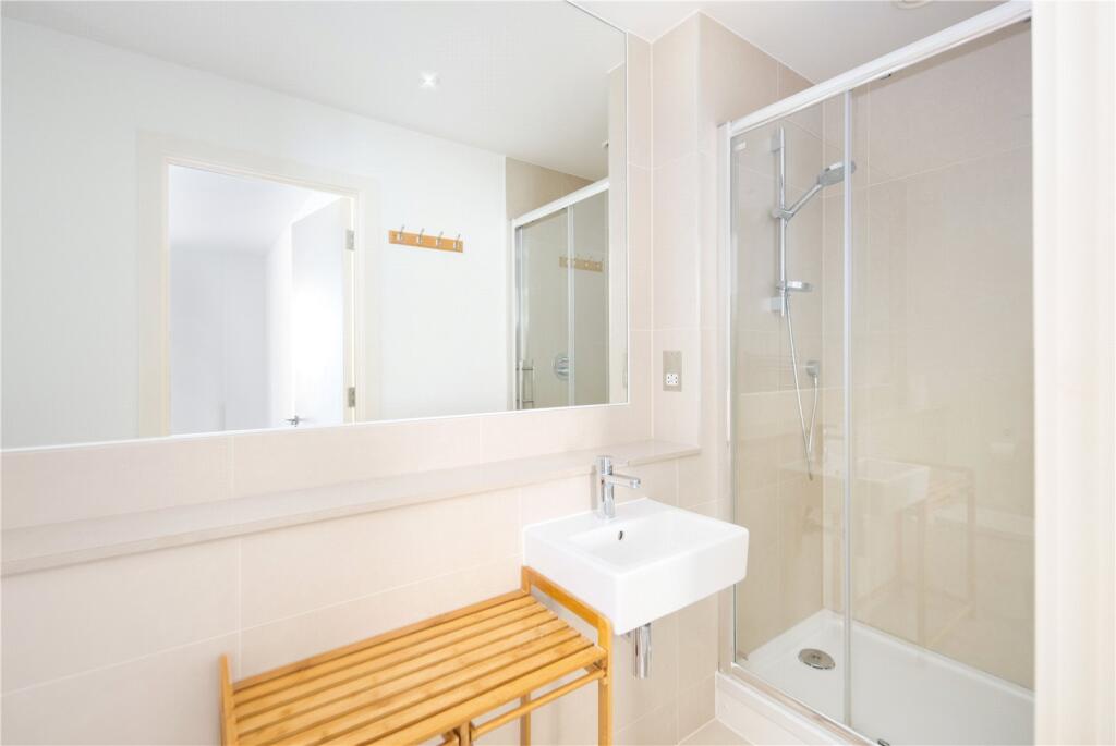 Bedroom 2 En-Suite