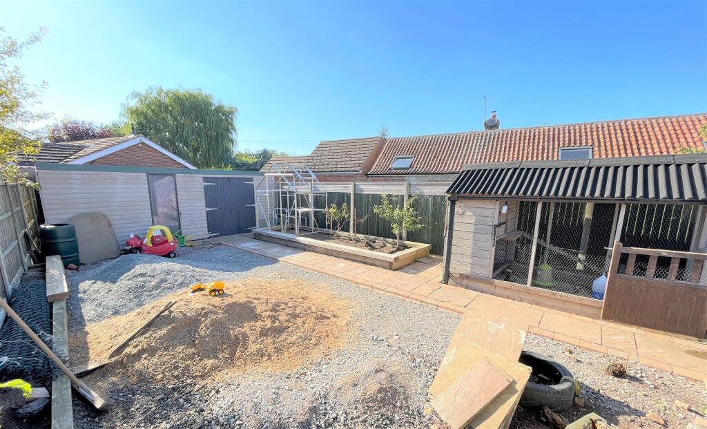 WORKSHOP/STORAGE SHED