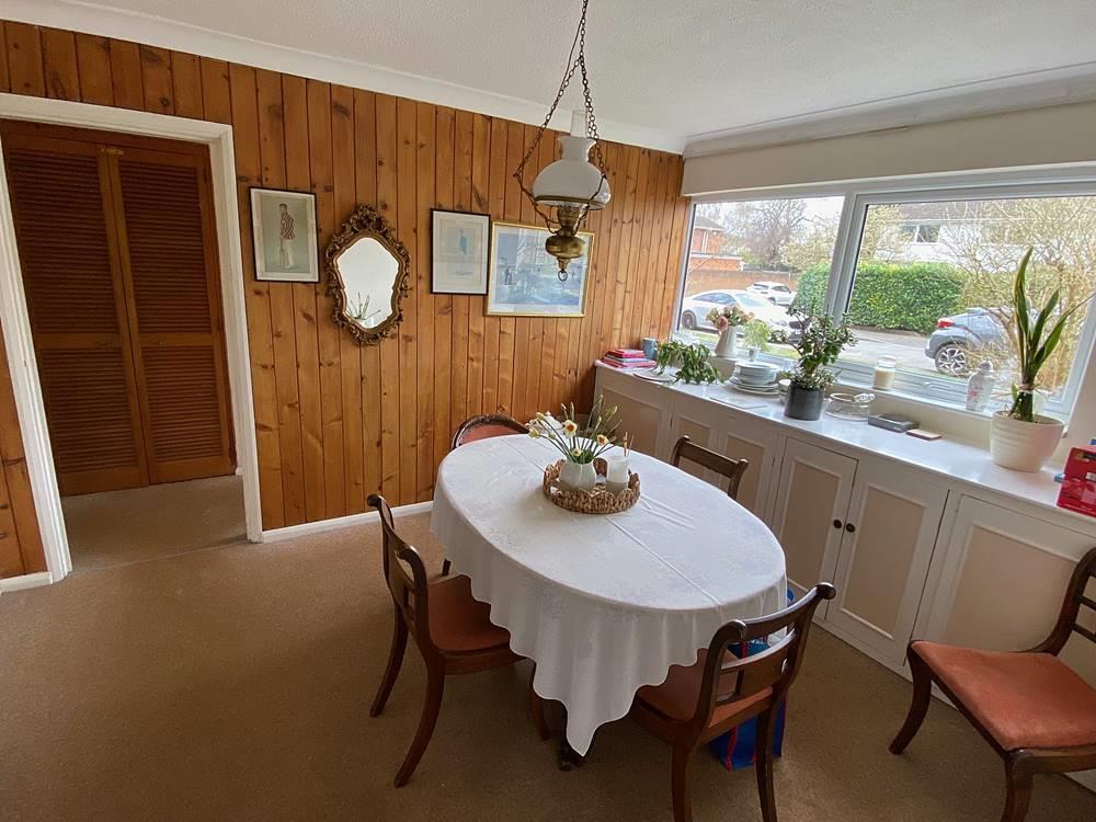 dining room.jpg